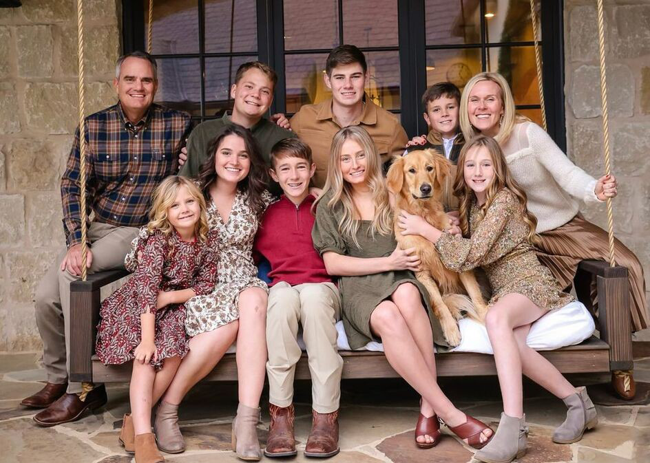 Dr. Jason Peet with his family